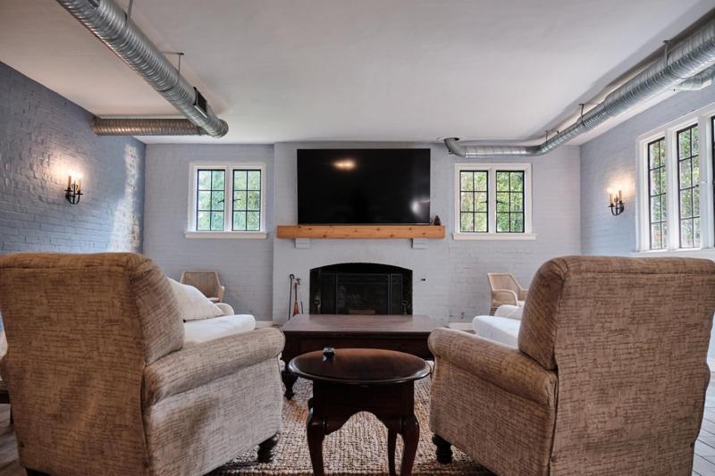 לינה וארוחת בוקר סאות'רן פיינס Duncraig Manor מראה חיצוני תמונה