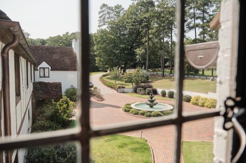 לינה וארוחת בוקר סאות'רן פיינס Duncraig Manor מראה חיצוני תמונה